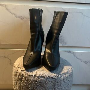 Jessica Simpson Stretch Boot